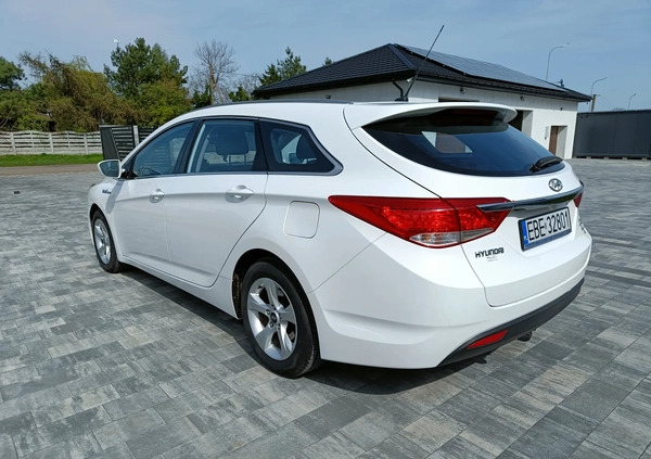 Hyundai i40 cena 31900 przebieg: 260300, rok produkcji 2014 z Żychlin małe 22